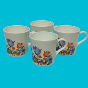 Set Of 4 Corelle Corning Ware Fresh Cut Tulips Pattern Tea Cups Coffee Mugs